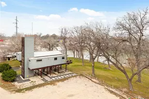 9035 FM725, Mcqueeney, TX 78123 - Photo 3