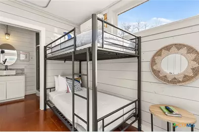 9035 Fm 725, Mcqueeney, TX 78123 - Photo 17