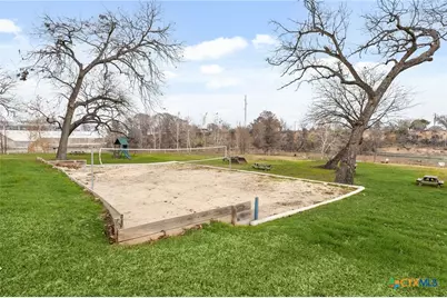 9035 Fm 725, Mcqueeney, TX 78123 - Photo 41