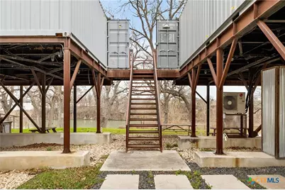 9035 Fm 725, Mcqueeney, TX 78123 - Photo 5