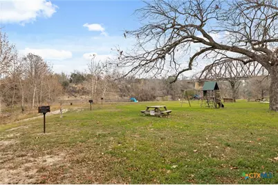 9035 Fm 725, Mcqueeney, TX 78123 - Photo 39