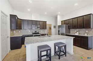 107 Ruger Path, New Braunfels, TX 78130 - Photo 7