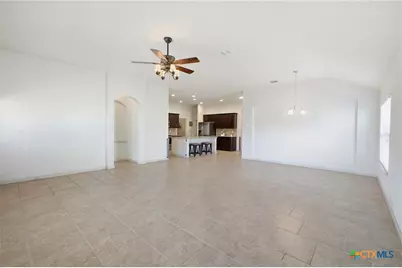 107 Ruger Path, New Braunfels, TX 78130 - Photo 13