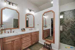 324 Brushy Creek, Victoria, TX 77904 - Photo 25