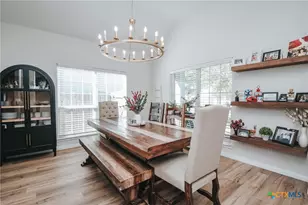 324 Brushy Creek, Victoria, TX 77904 - Photo 9