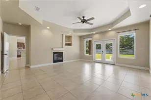 1338 Donovan St, Gonzales, TX 78629 - Photo 19