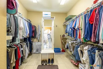 1338 Donovan Street, Gonzales, TX 78629 - Photo 17