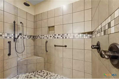 1338 Donovan Street, Gonzales, TX 78629 - Photo 23