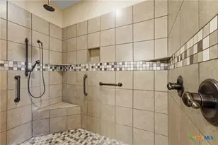 1338 Donovan St, Gonzales, TX 78629 - Photo 23