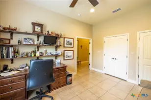 1338 Donovan St, Gonzales, TX 78629 - Photo 19