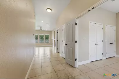 1338 Donovan Street, Gonzales, TX 78629 - Photo 3