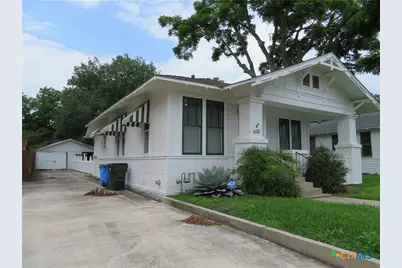 610 E Krezdorn Street, Seguin, TX 78155 - Photo 3
