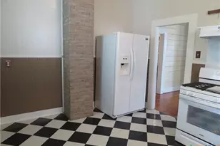 610 E Krezdorn St, Seguin, TX 78155 - Photo 21