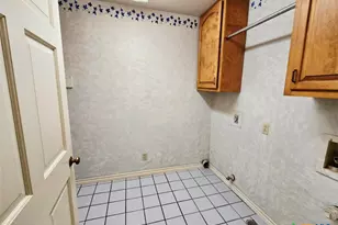 112 Country Ln, Seguin, TX 78155 - Photo 19