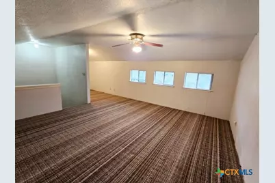 112 Country Lane, Seguin, TX 78155 - Photo 15