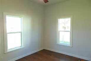 500 S Texana St, Hallettsville, TX 77964 - Photo 13