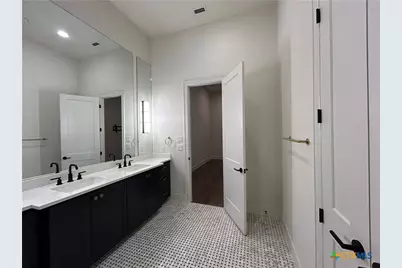 1269 N Academy Avenue, New Braunfels, TX 78130 - Photo 21