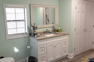 202 E 4th St, Nordheim, TX 78141 - Photo 9