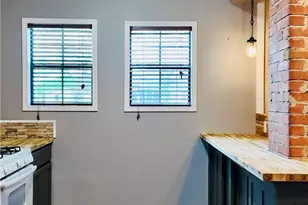 202 E 4th St, Nordheim, TX 78141 - Photo 11