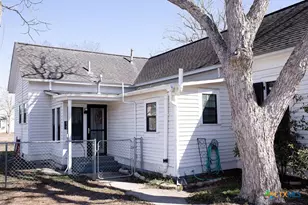 202 E 4th St, Nordheim, TX 78141 - Photo 7