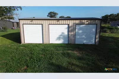 202 E 4th St., Nordheim, TX 78141 - Photo 31