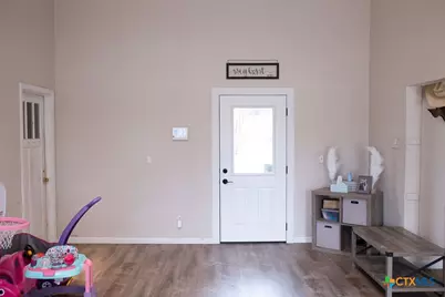 1104 Moss Lane, Cuero, TX 77954 - Photo 7