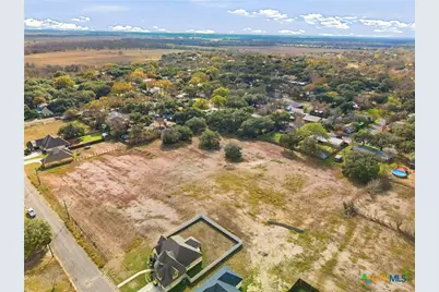 1800 Saint Louis Street, Gonzales, TX 78629 - Photo 7