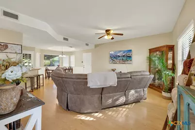 1074 Camellia Lane, New Braunfels, TX 78130 - Photo 5