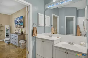 1074 Camellia Ln, New Braunfels, TX 78130 - Photo 21