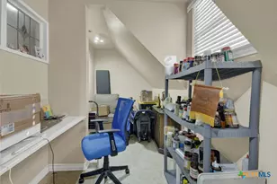 1074 Camellia Ln, New Braunfels, TX 78130 - Photo 29