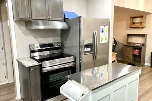 1604 Crockett Ave, Victoria, TX 77901 - Photo 13