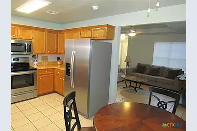 1104 N Blair Street, Belton, TX 76513 - Photo 5