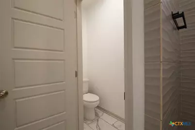 403 Brushy Creek, Victoria, TX 77904 - Photo 17