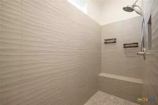 403 Brushy Creek, Victoria, TX 77904 - Photo 15