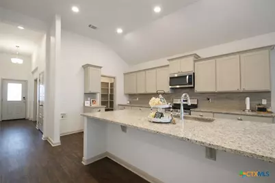 403 Brushy Creek, Victoria, TX 77904 - Photo 23