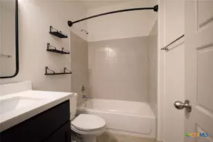 403 Brushy Creek, Victoria, TX 77904 - Photo 27