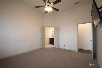 403 Brushy Creek, Victoria, TX 77904 - Photo 11