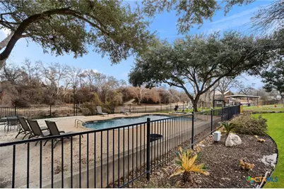 500 N Market Avenue #319 D, New Braunfels, TX 78130 - Photo 27