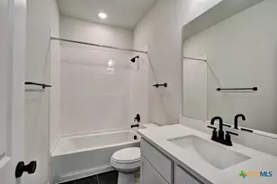 1237 Casetta Run, New Braunfels, TX 78130 - Photo 17