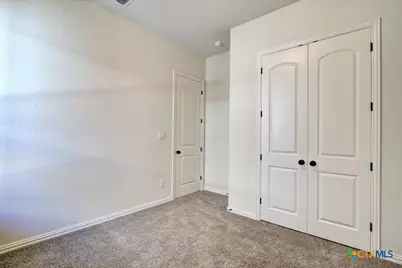 1237 Casetta Run, New Braunfels, TX 78130 - Photo 9