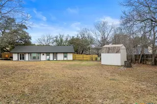 104 Jerry St, Gatesville, TX 76528 - Photo 21