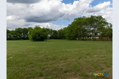 7805 Barbarossa Road, New Braunfels, TX 78130 - Photo 5