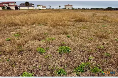L 88 E Burgundy, Port O'Connor, TX 77982 - Photo 7
