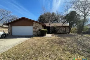 2004 Godman St, Killeen, TX 76543 - Photo 1