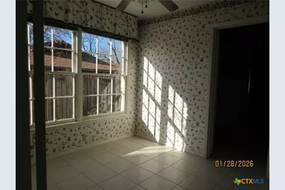 906 Illinois Avenue, Killeen, TX 76541 - Photo 17