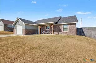 1135 Limestone Dr, Lampasas, TX 76550 - Photo 1
