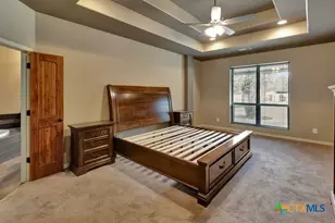 402 Sunset Dr, Edna, TX 77957 - Photo 23