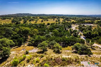 530 Stallion Estates, Spring Branch, TX 78070 - Photo 19