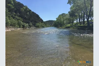 831 Wade Road, New Braunfels, TX 78132 - Photo 13