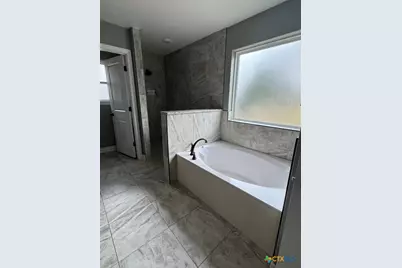 14604 Kuykendall Mountain Road, Temple, TX 76502 - Photo 13